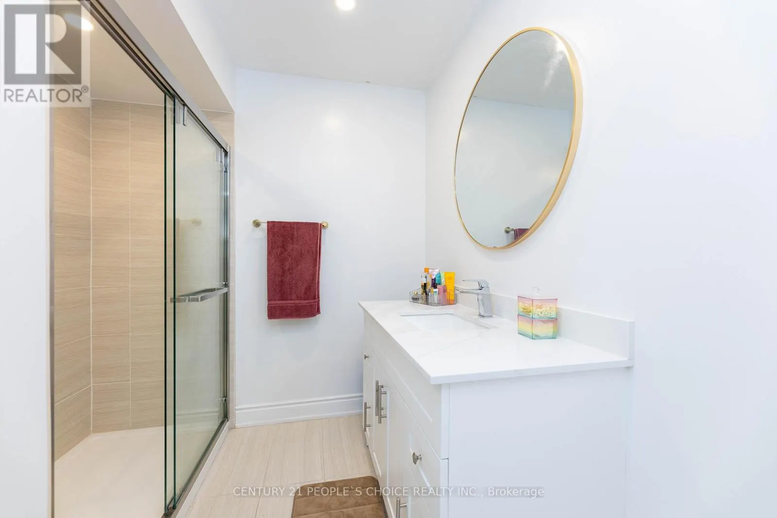 30 - 365 TAILFEATHER CRESCENT