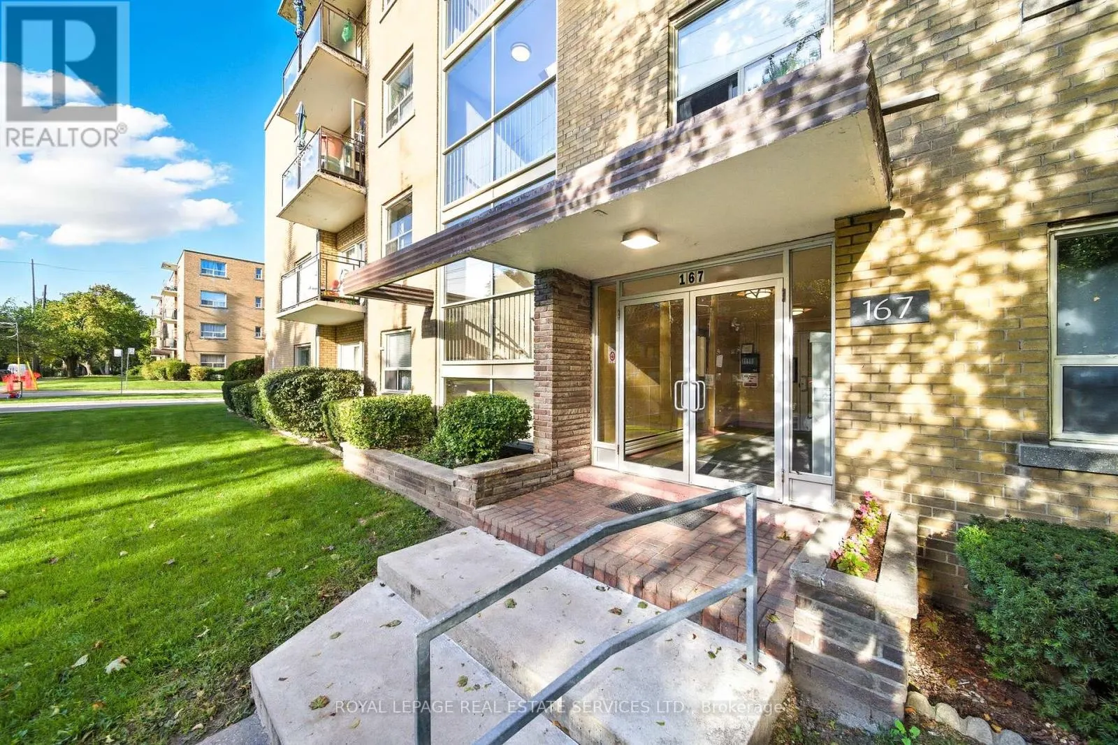 207 - 167 STEPHEN DRIVE