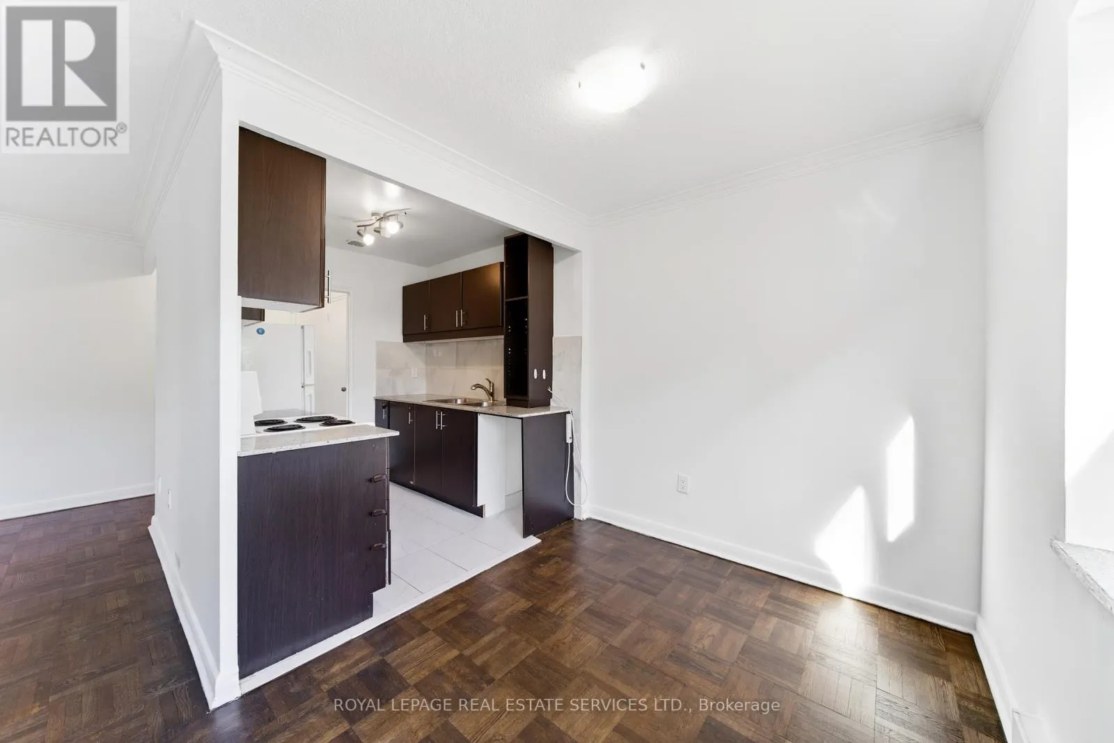 207 - 167 STEPHEN DRIVE