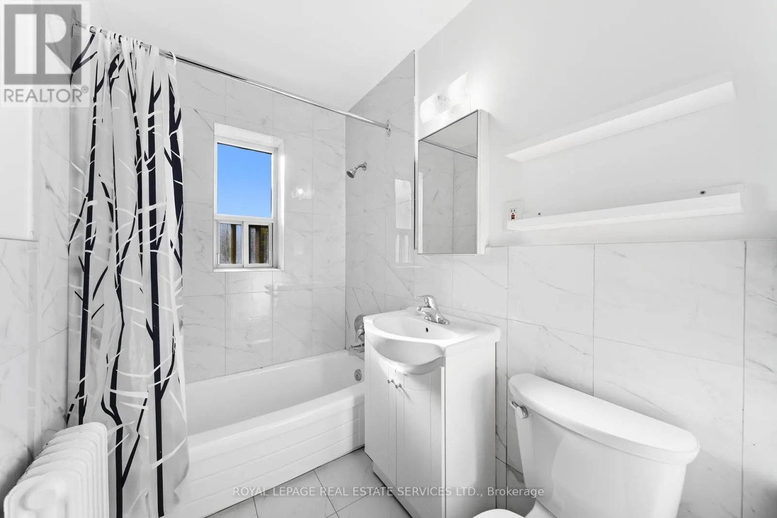 207 - 167 STEPHEN DRIVE