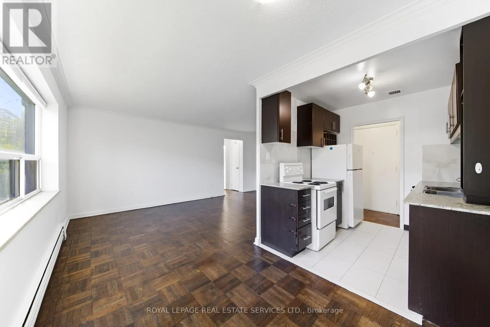 207 - 167 STEPHEN DRIVE
