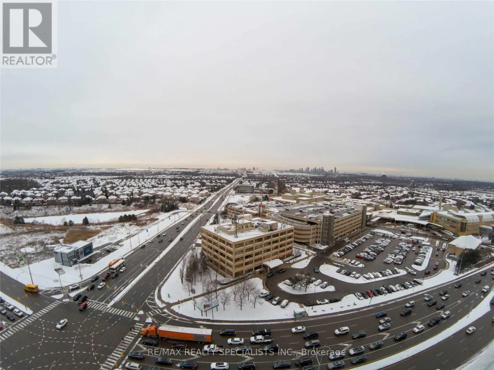 1407 - 2520 EGLINTON AVENUE W
