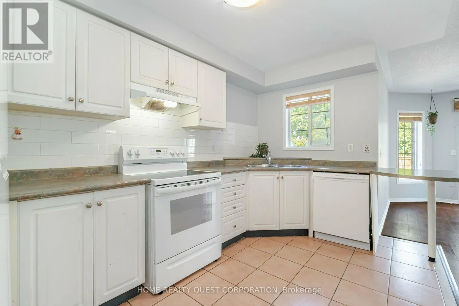 32 - 9900 MCLAUGHLIN ROAD N