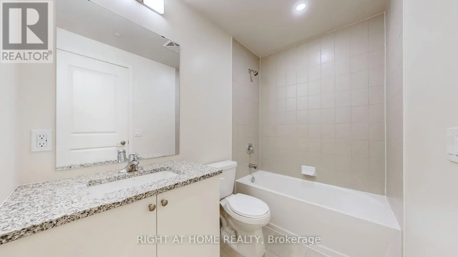 408 - 38 ANNIE CRAIG DRIVE