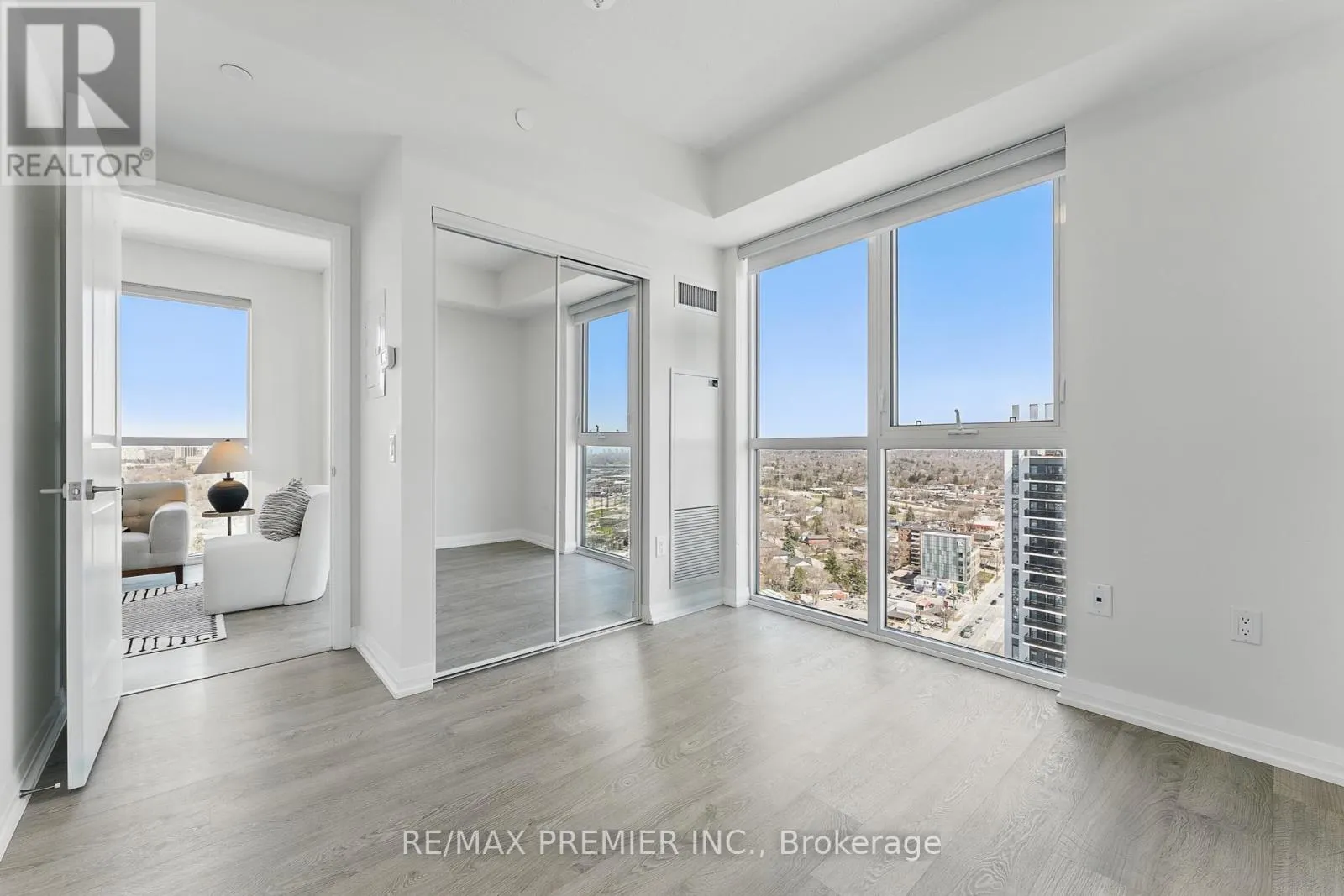 2409 - 50 THOMAS RILEY ROAD