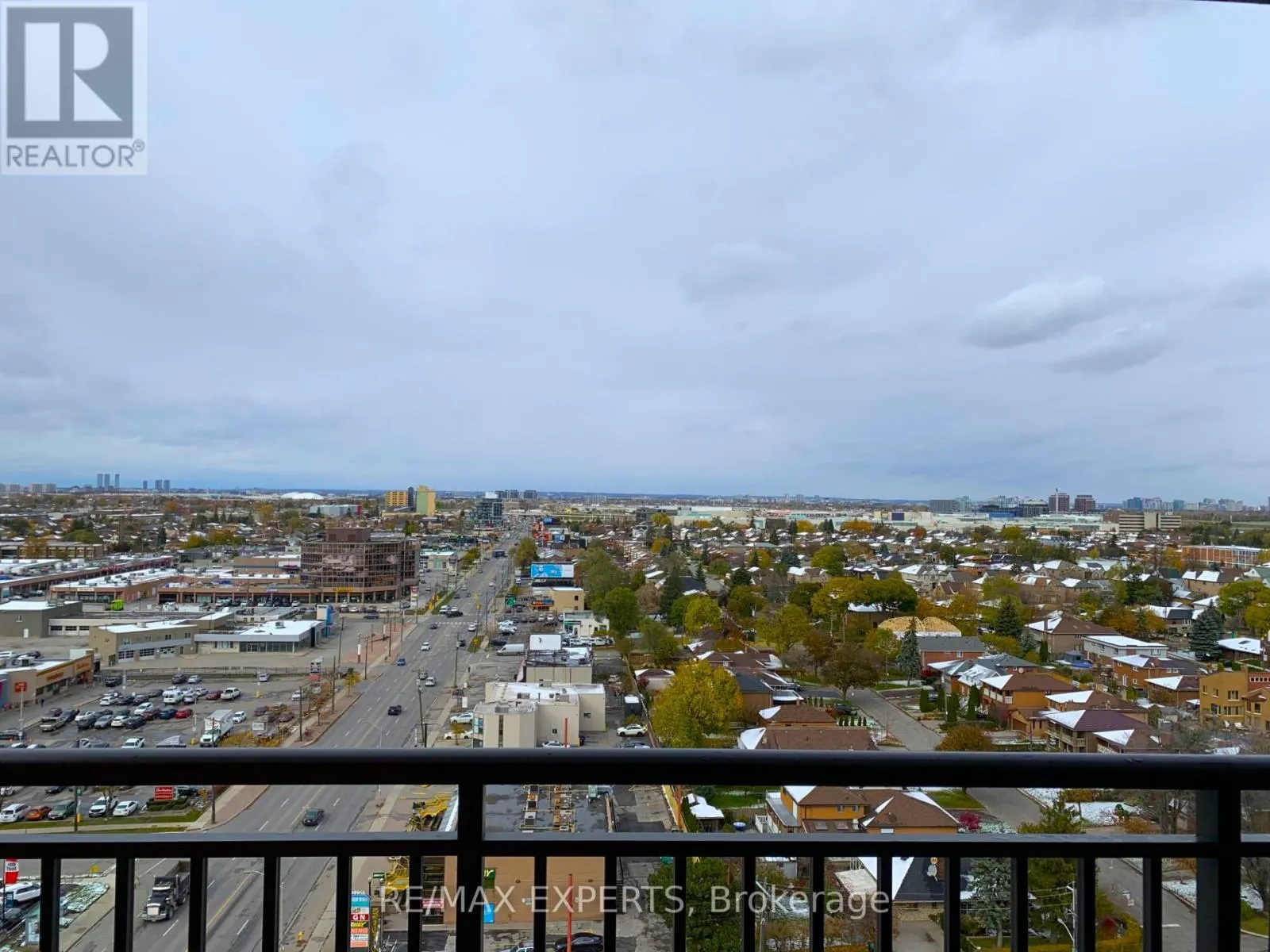 1404 - 3091 DUFFERIN STREET