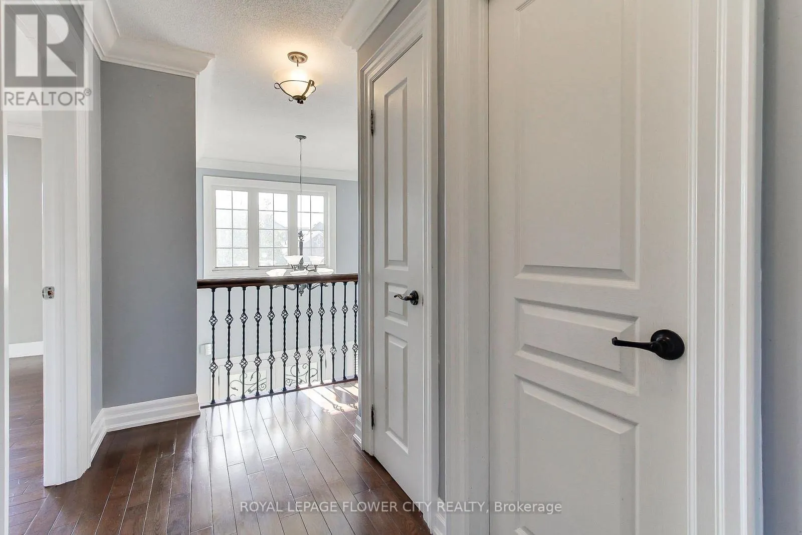 UPPER - 38 MILKWEED CRESCENT