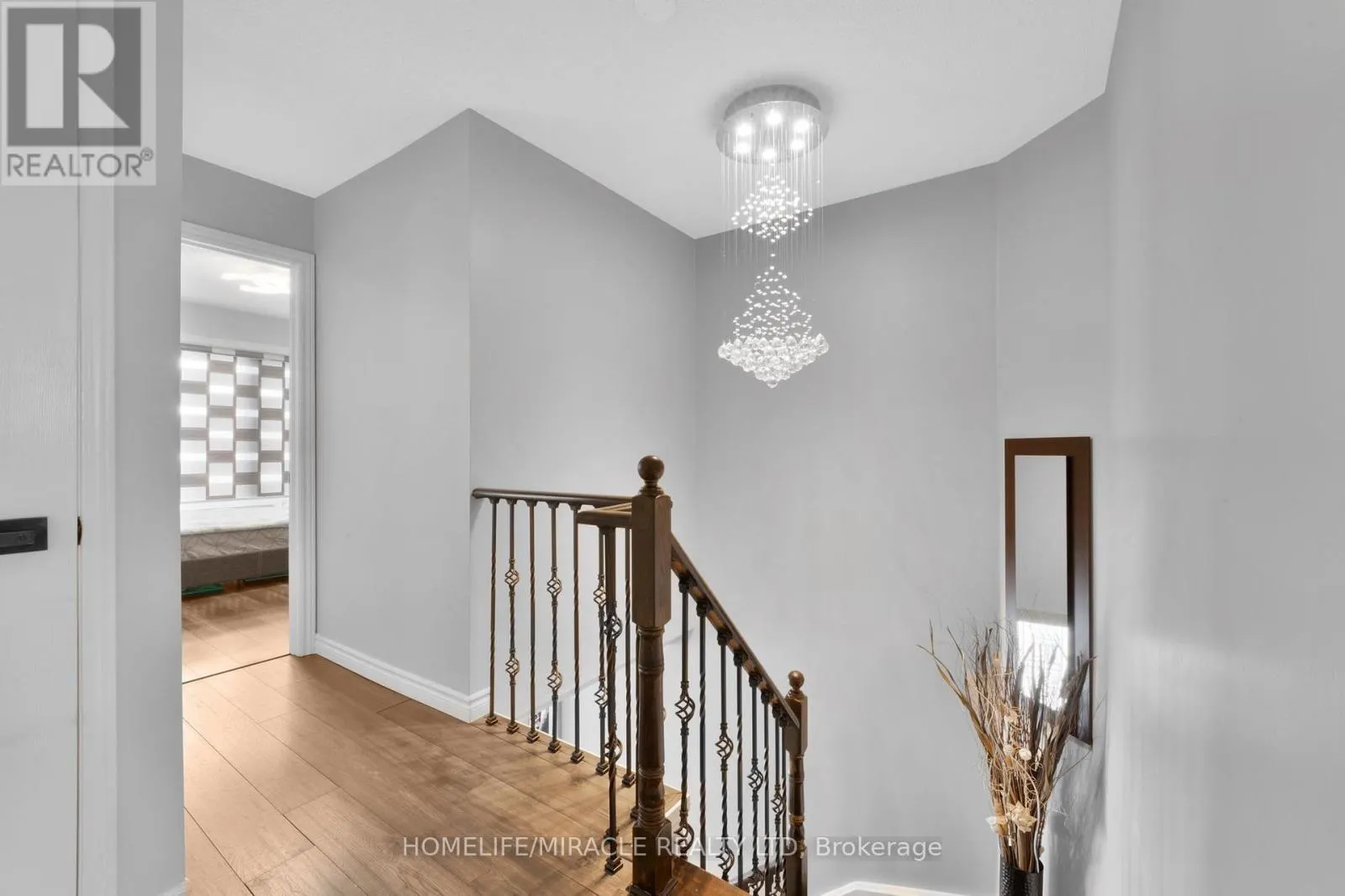 35 - 2 GOLDBERRY COURT