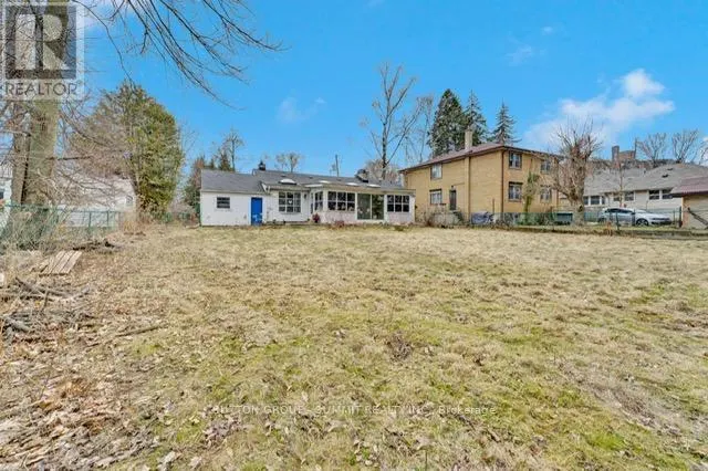 17 BEN MACHREE DRIVE W