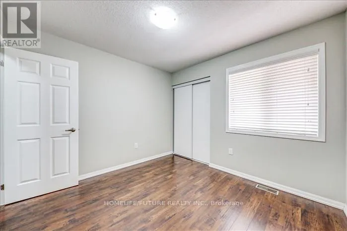 28 BIRCH LAKE COURT