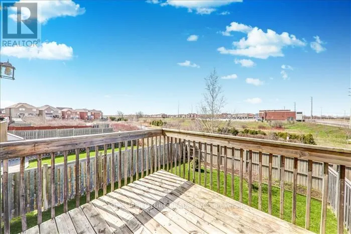 28 BIRCH LAKE COURT