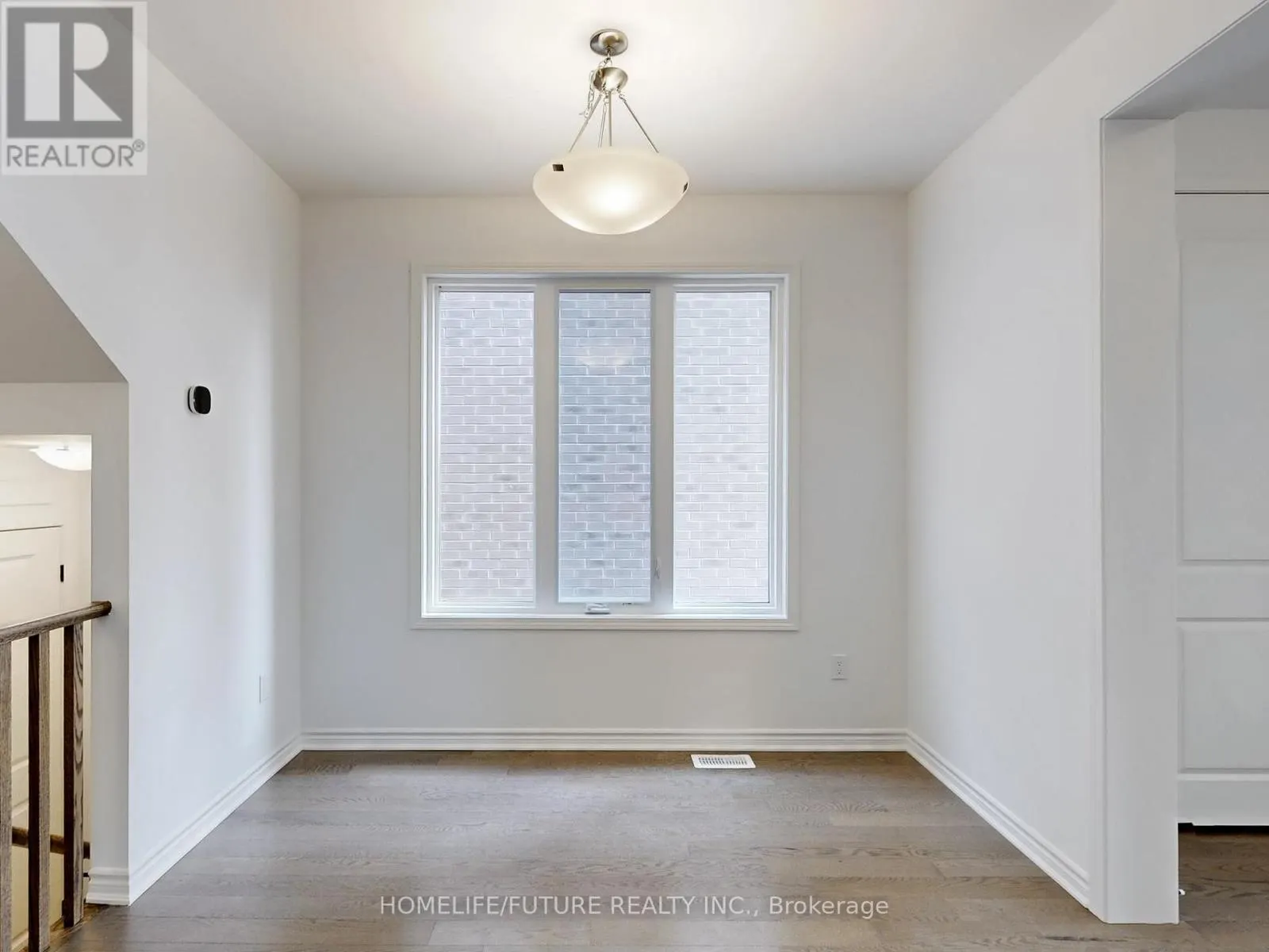 338 MARIGOLD COURT
