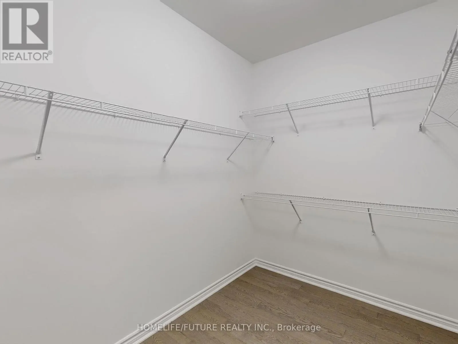 338 MARIGOLD COURT