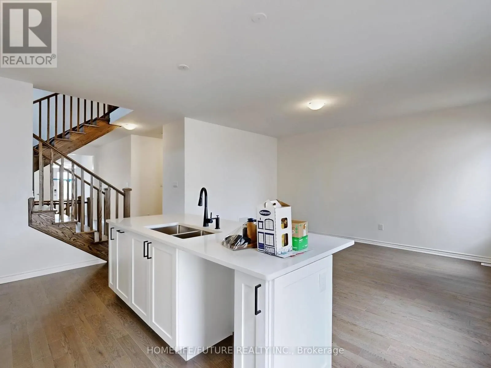 338 MARIGOLD COURT