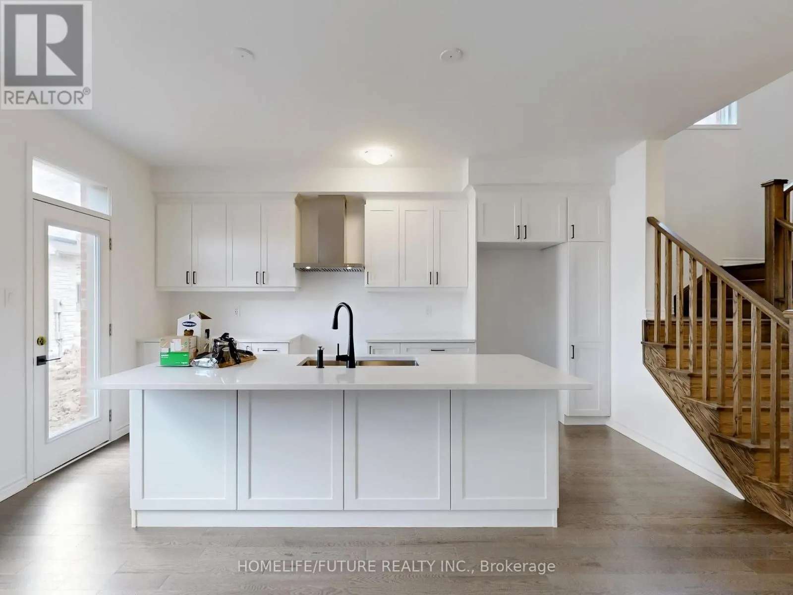 338 MARIGOLD COURT