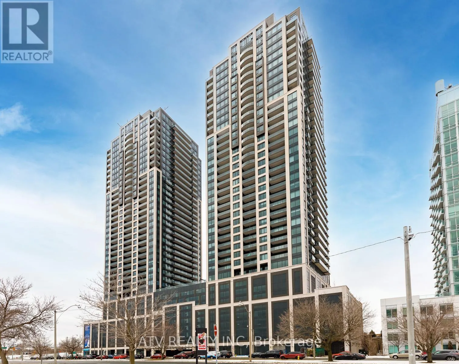 1810 - 1926 LAKE SHORE BOULEVARD W