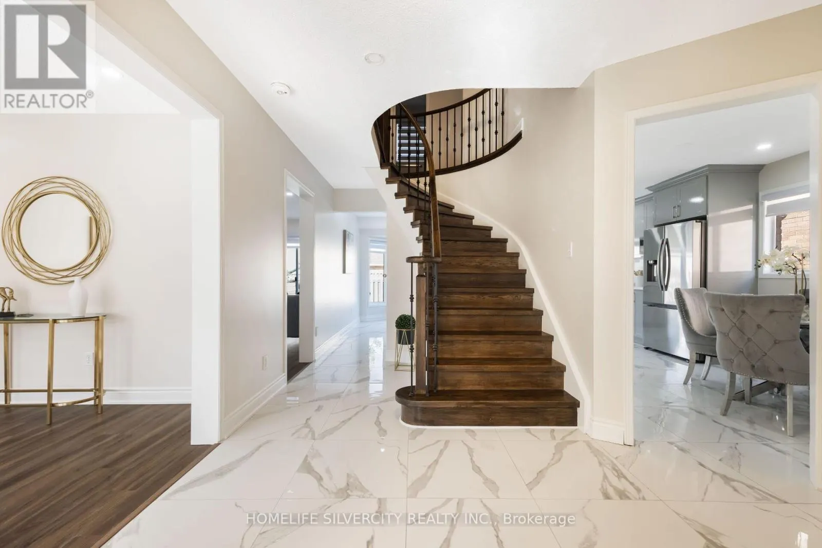 64 CLYDESDALE CIRCLE
