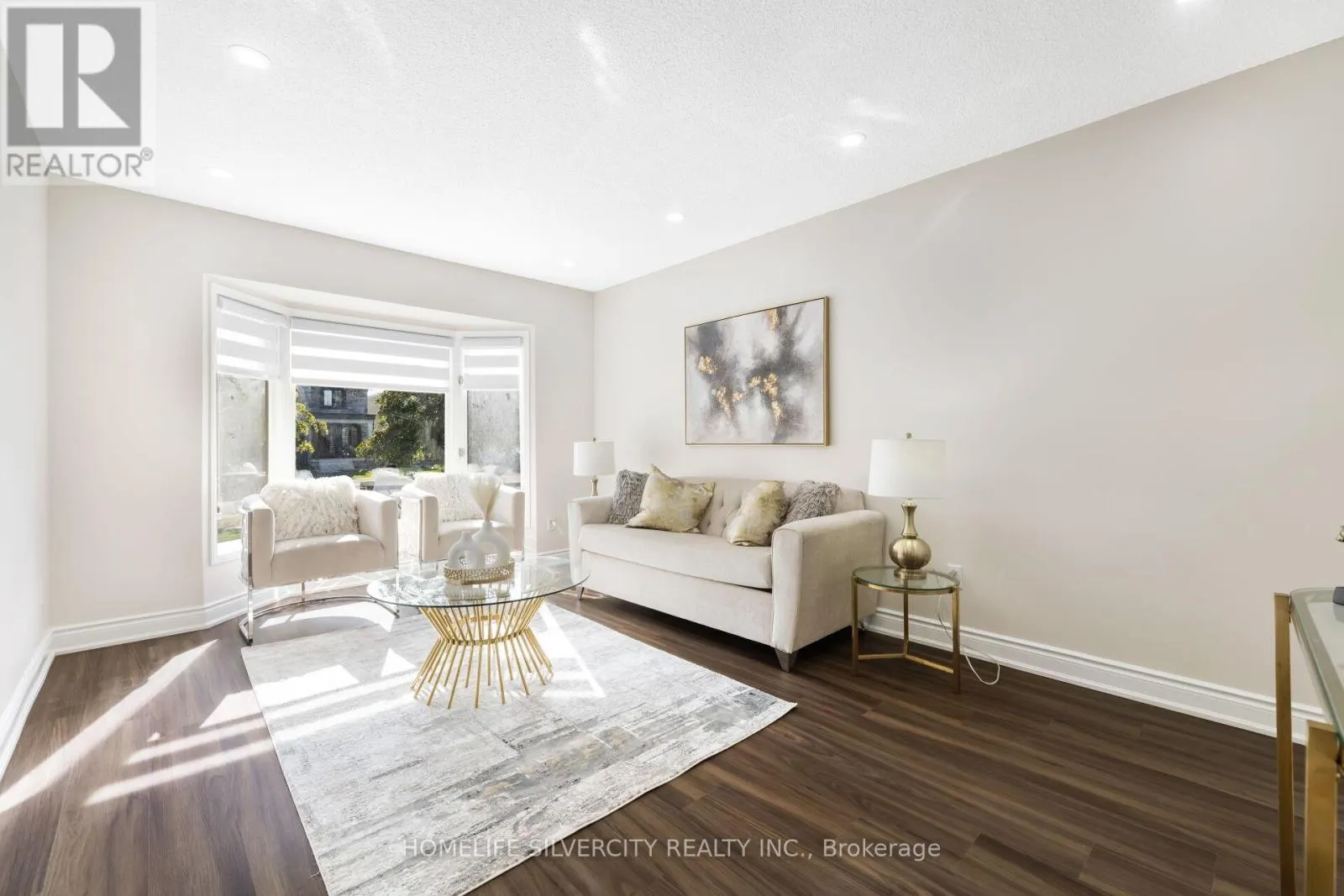 64 CLYDESDALE CIRCLE