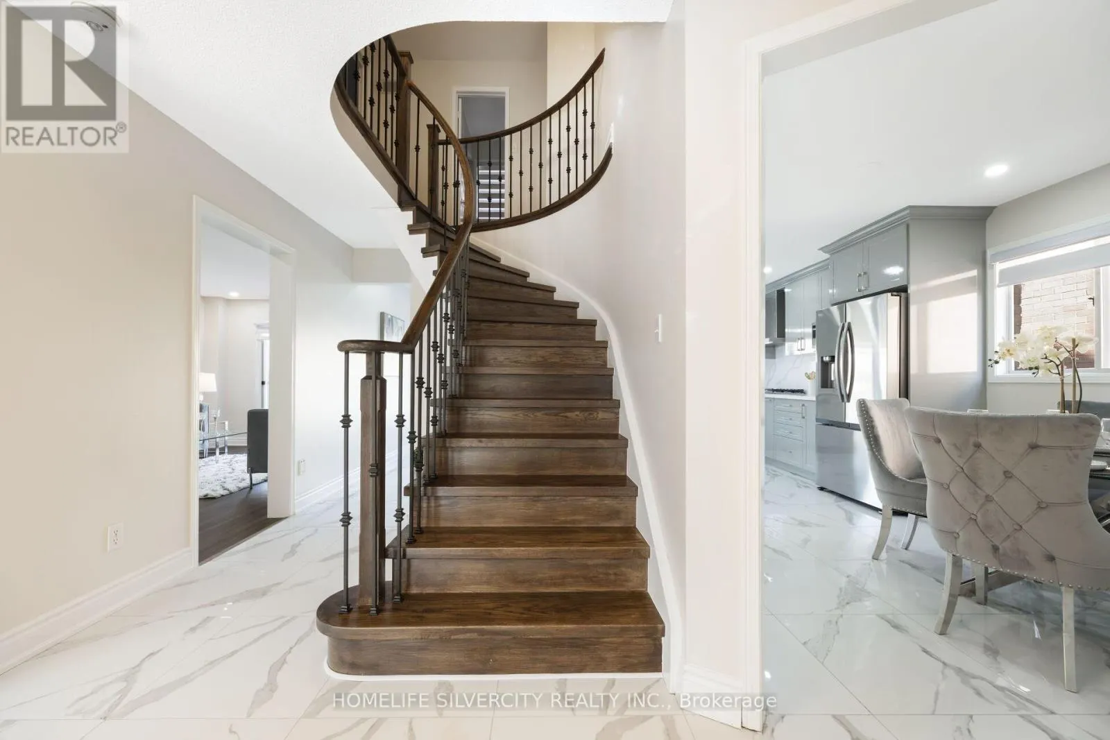 64 CLYDESDALE CIRCLE