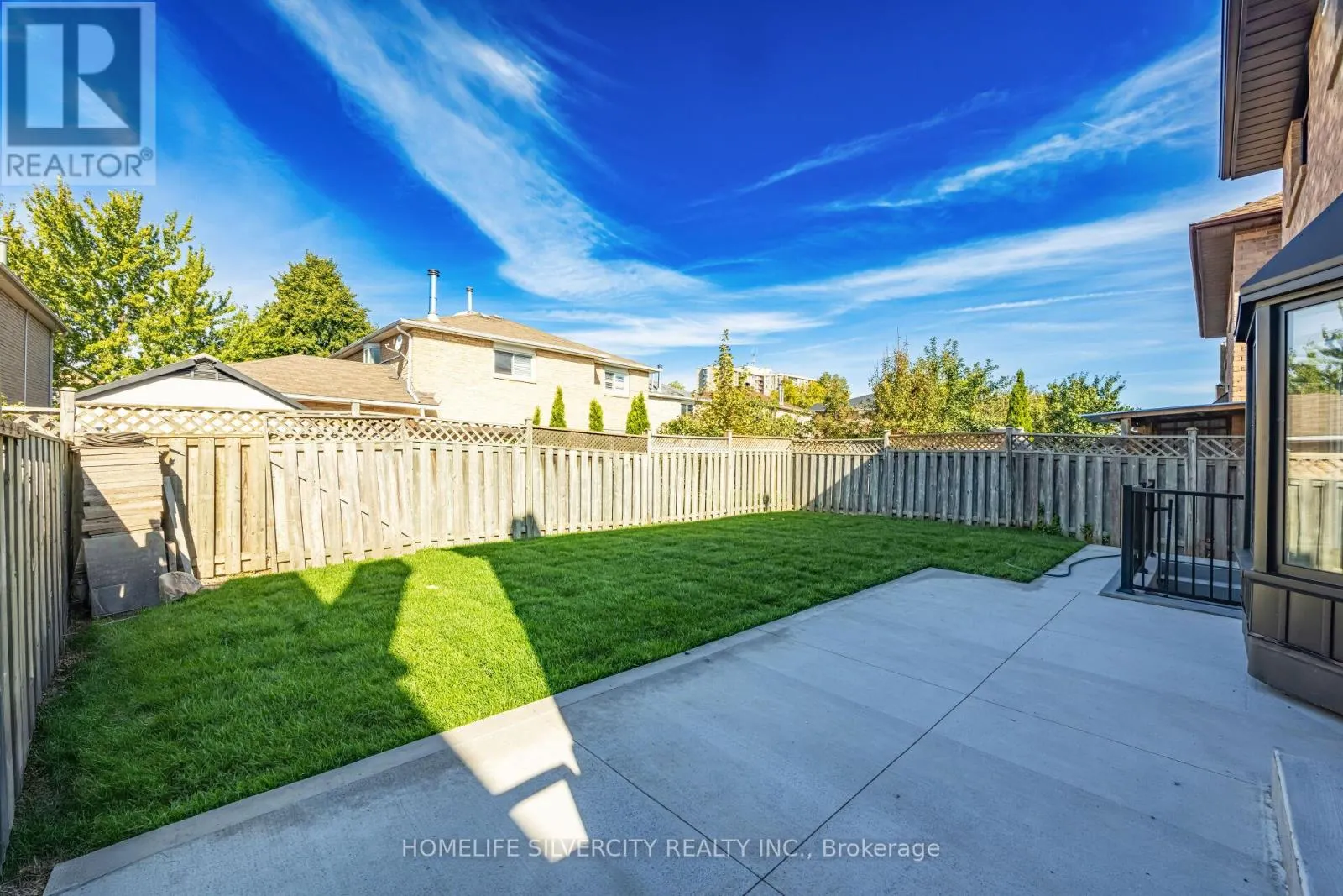 64 CLYDESDALE CIRCLE