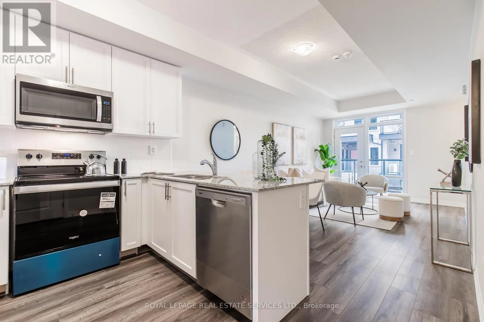 112 - 1597 ROSE WAY
