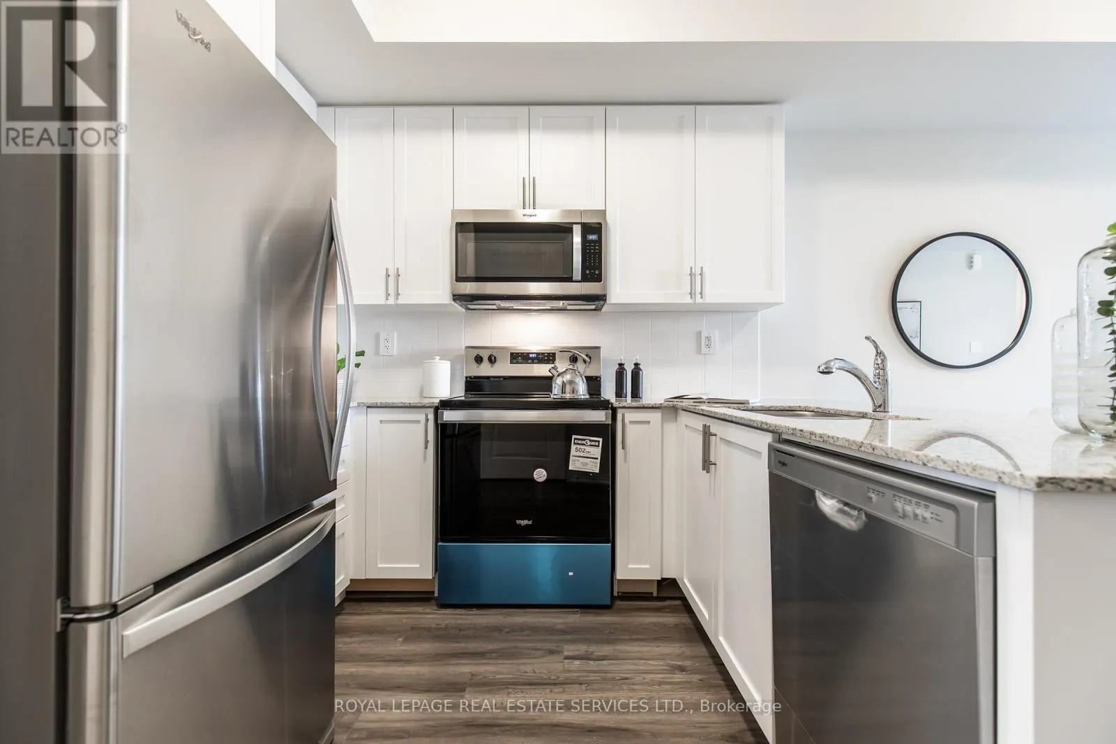 112 - 1597 ROSE WAY