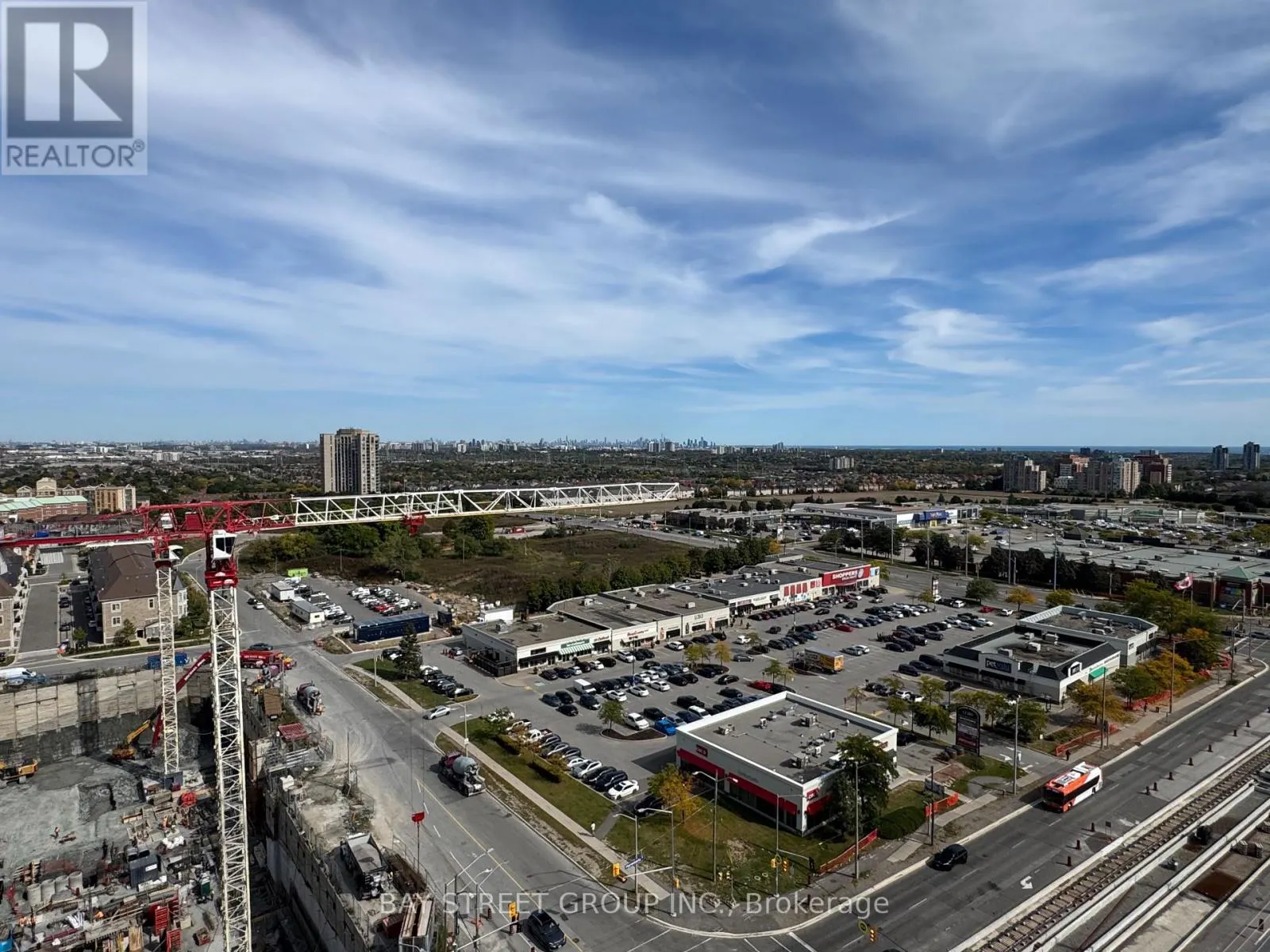 1510 - 15 WATERGARDEN DRIVE