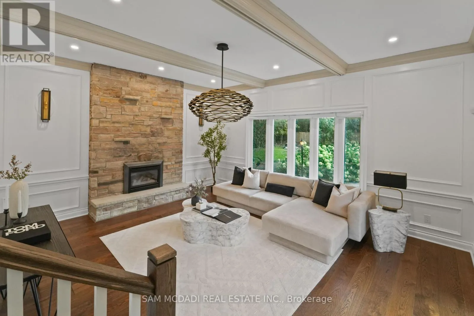 474 BOB-O-LINK ROAD