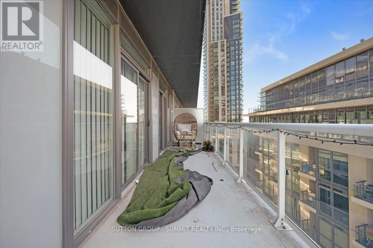 907 - 56 ANNIE CRAIG DRIVE