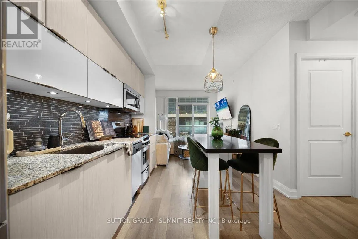 907 - 56 ANNIE CRAIG DRIVE