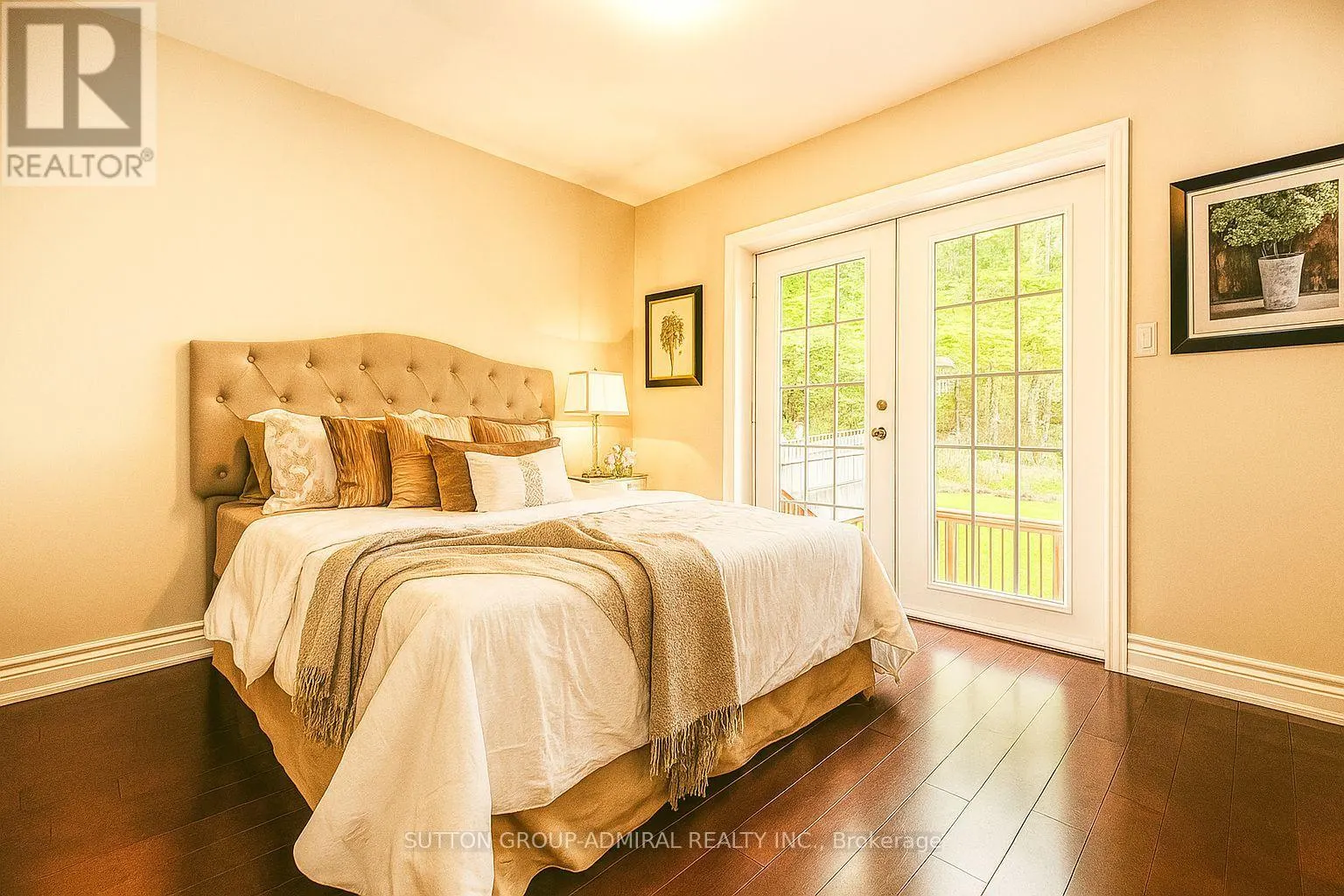 182 SOUTH KINGSWAY