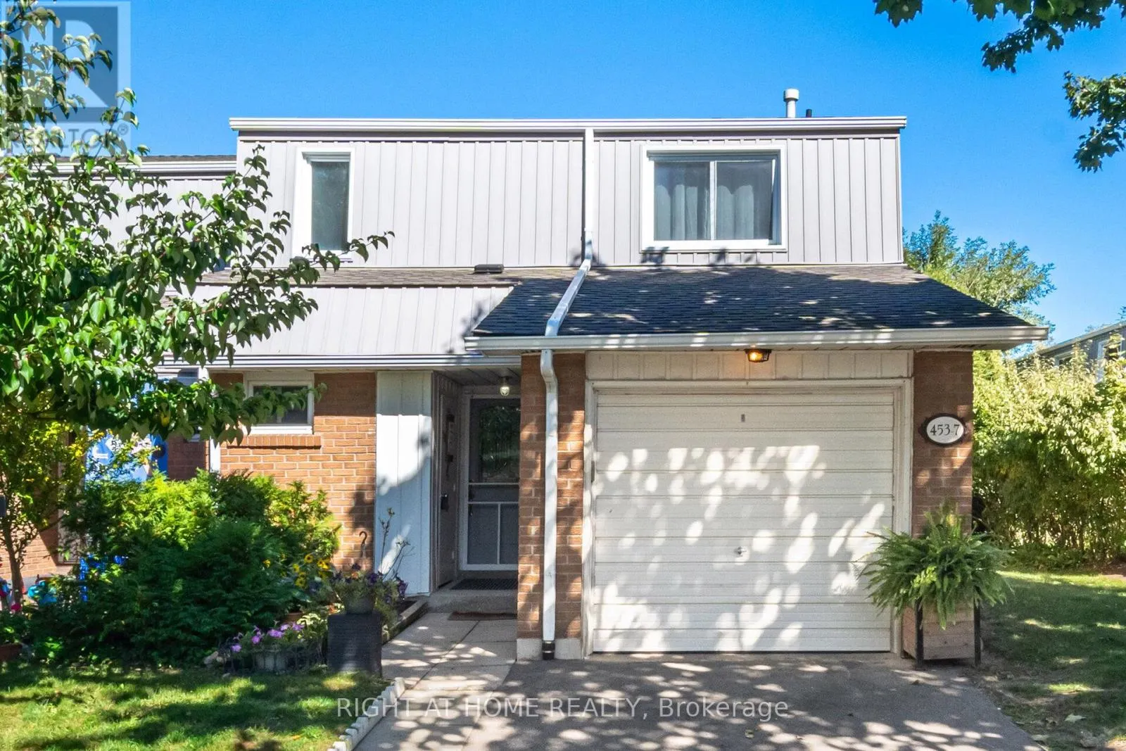 7 - 453 WOODVIEW ROAD
