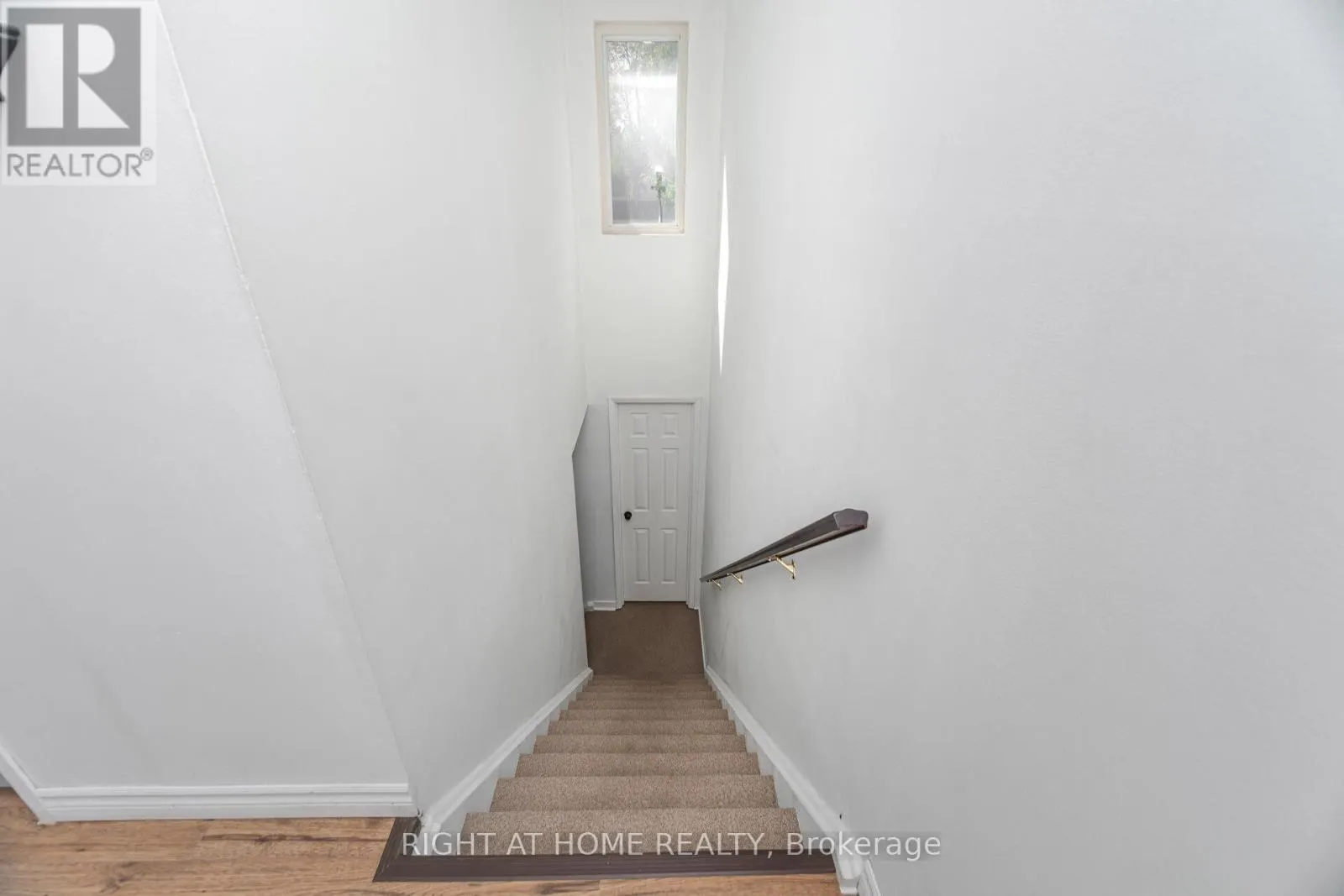 7 - 453 WOODVIEW ROAD
