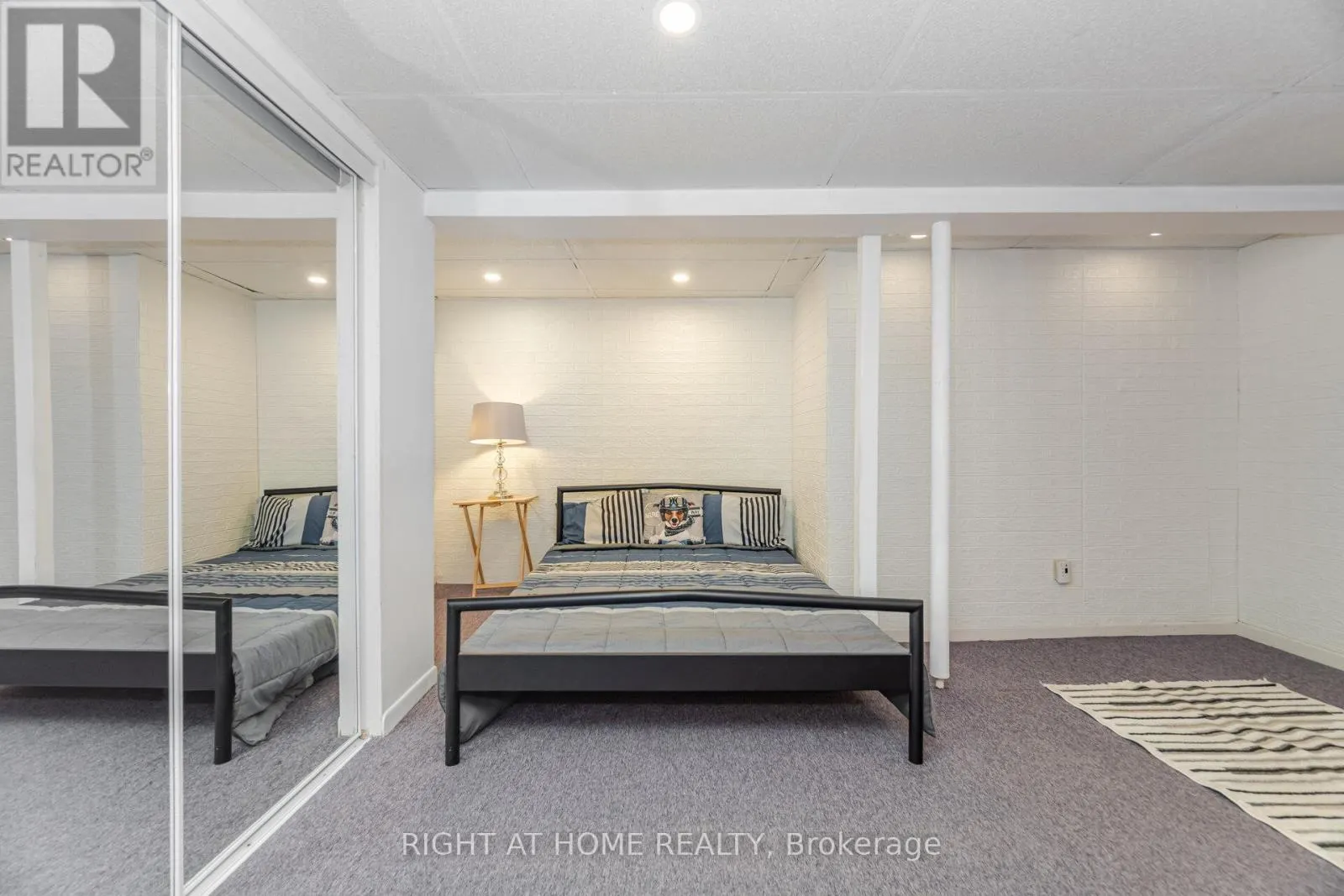 7 - 453 WOODVIEW ROAD