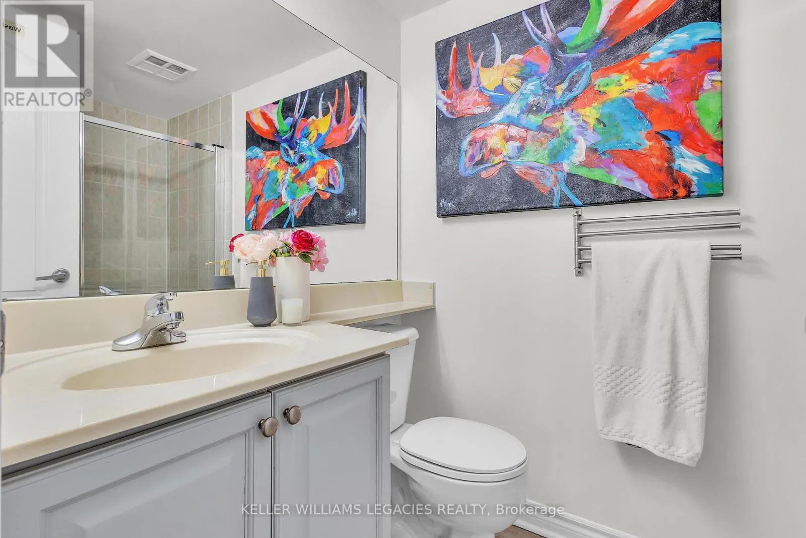 2013 - 33 ELM DRIVE W