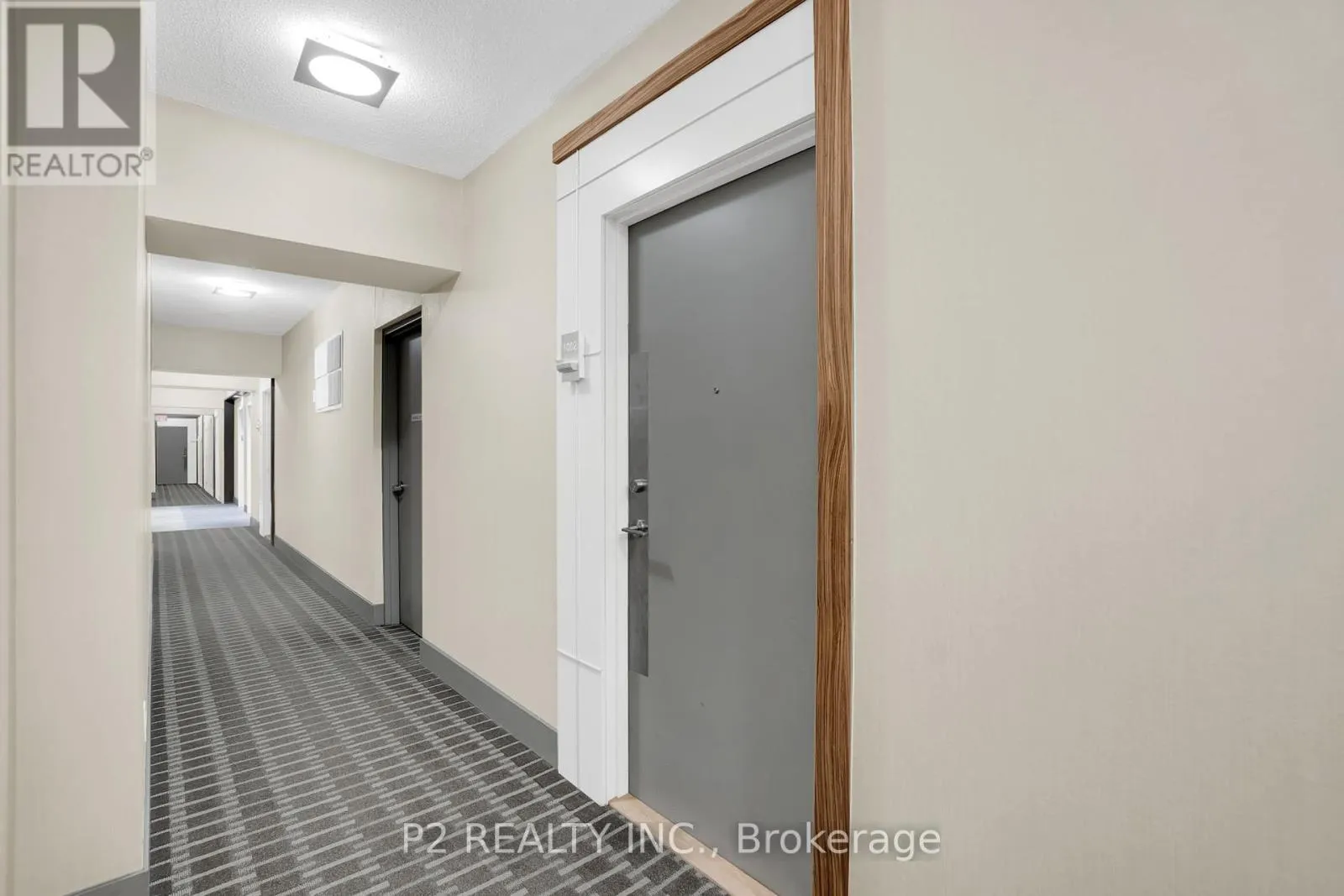 1002 - 16 BROOKERS LANE