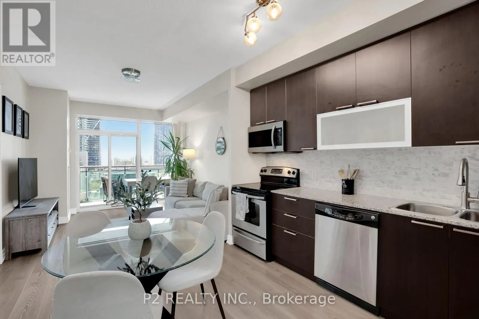 1002 - 16 BROOKERS LANE