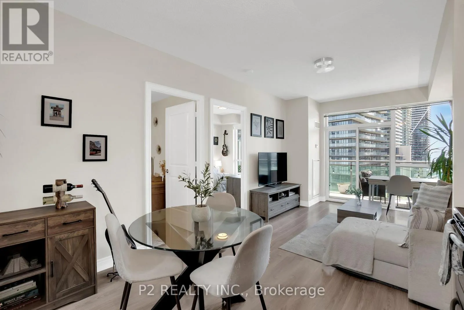 1002 - 16 BROOKERS LANE