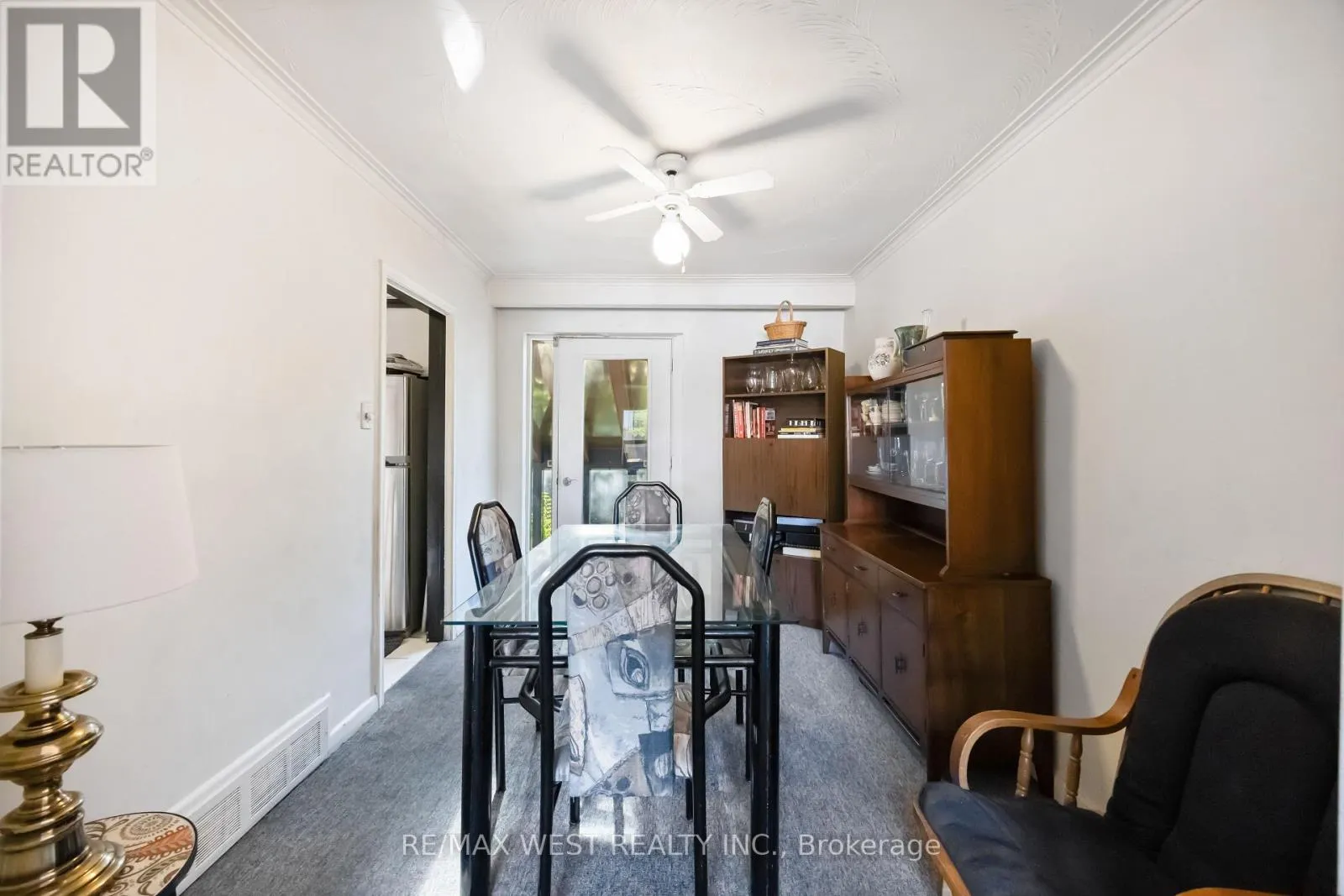 241 EILEEN AVENUE