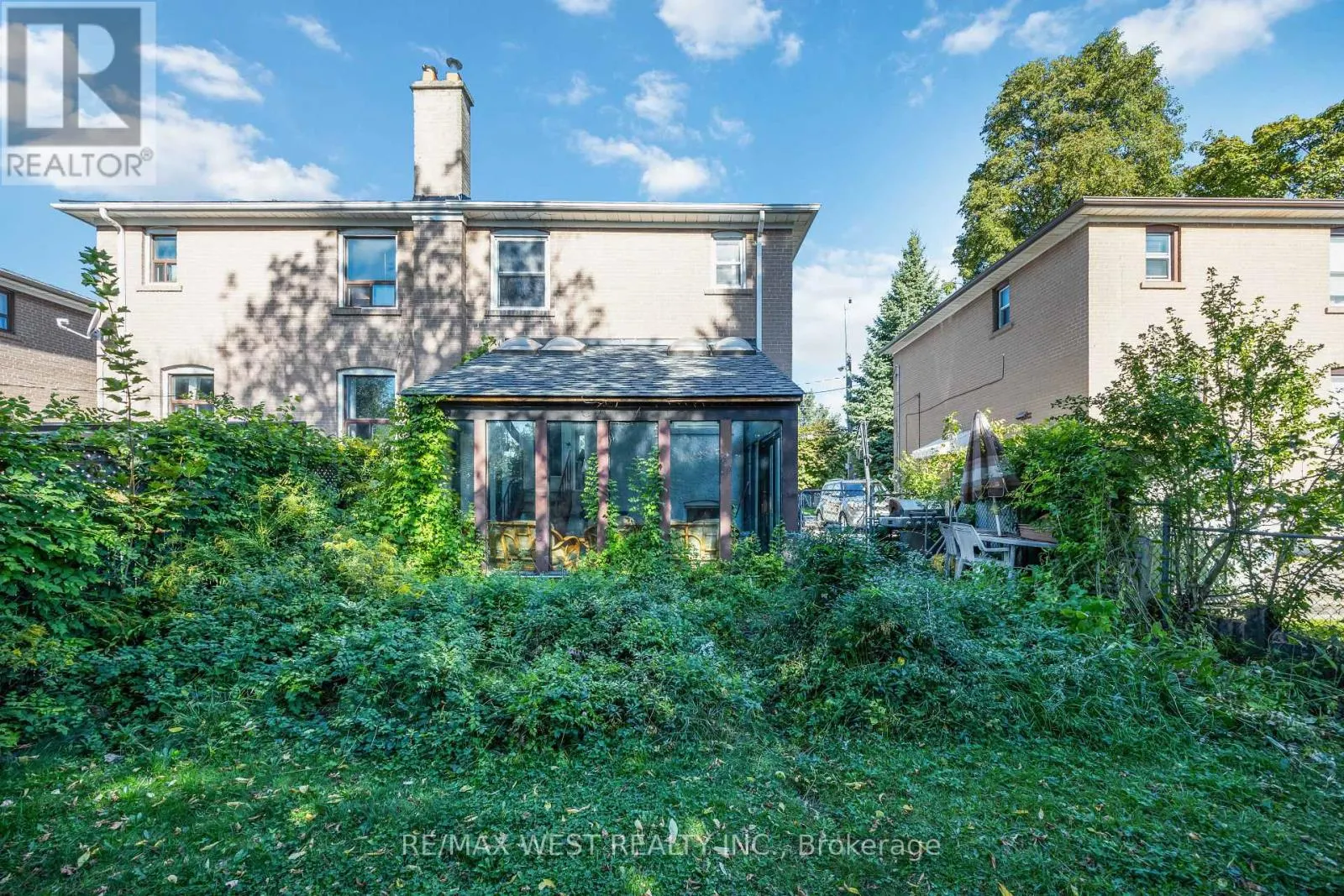 241 EILEEN AVENUE