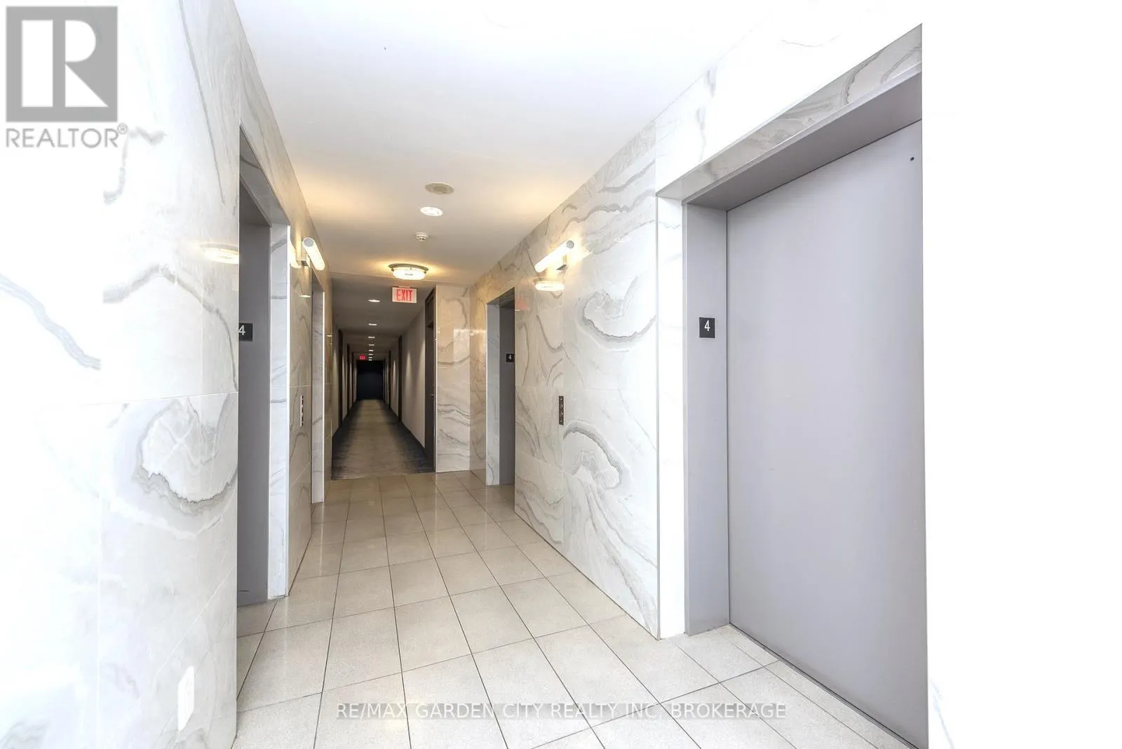 405 - 103 THE QUEENSWAY, #405
