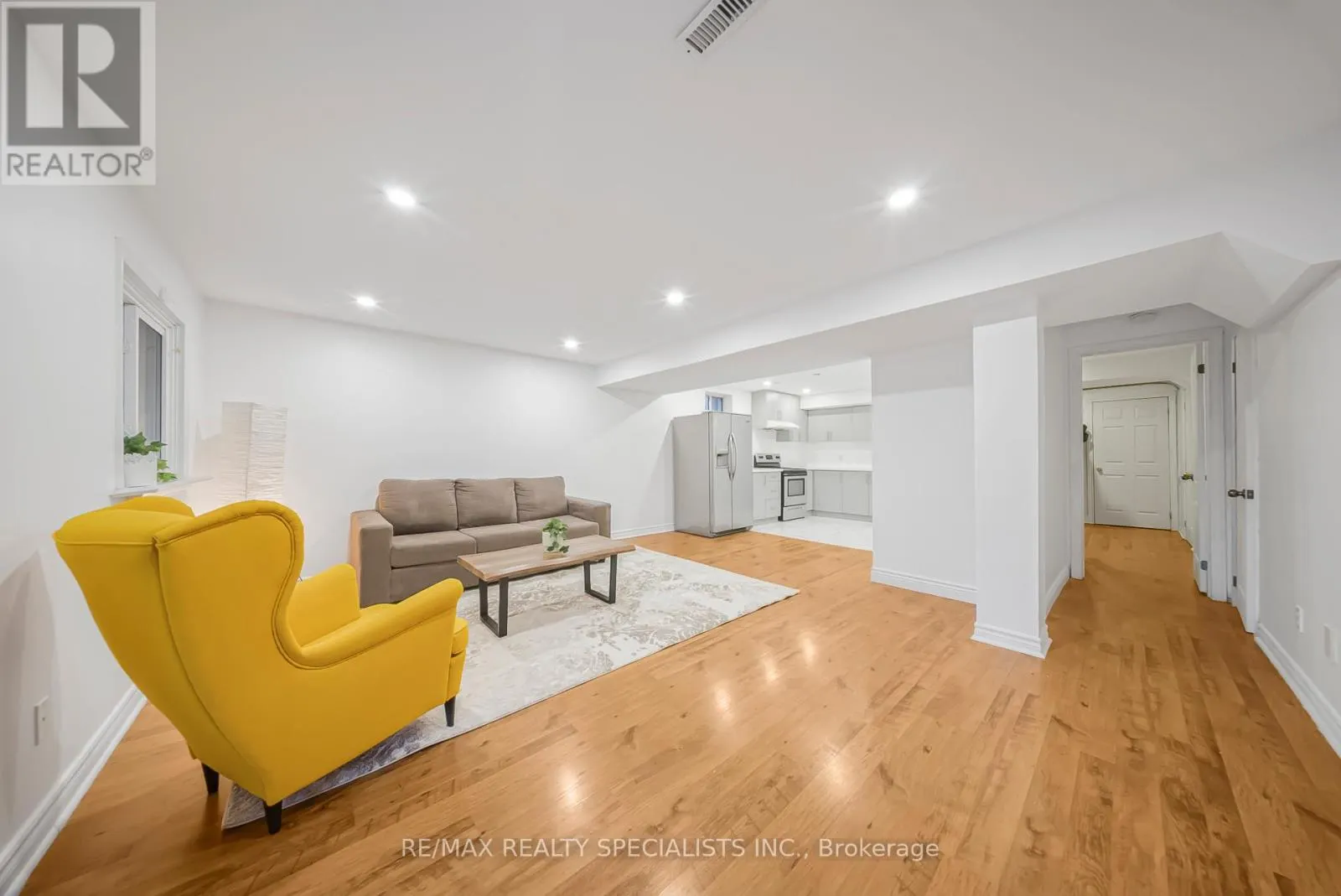 47 WHITBREAD AVENUE