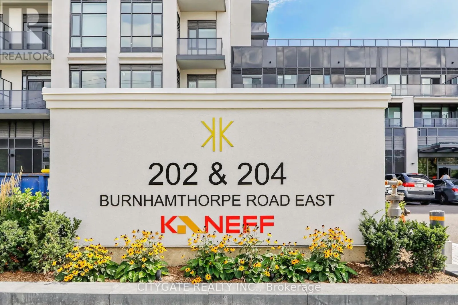 1610 - 202 BURNHAMTHORPE ROAD E
