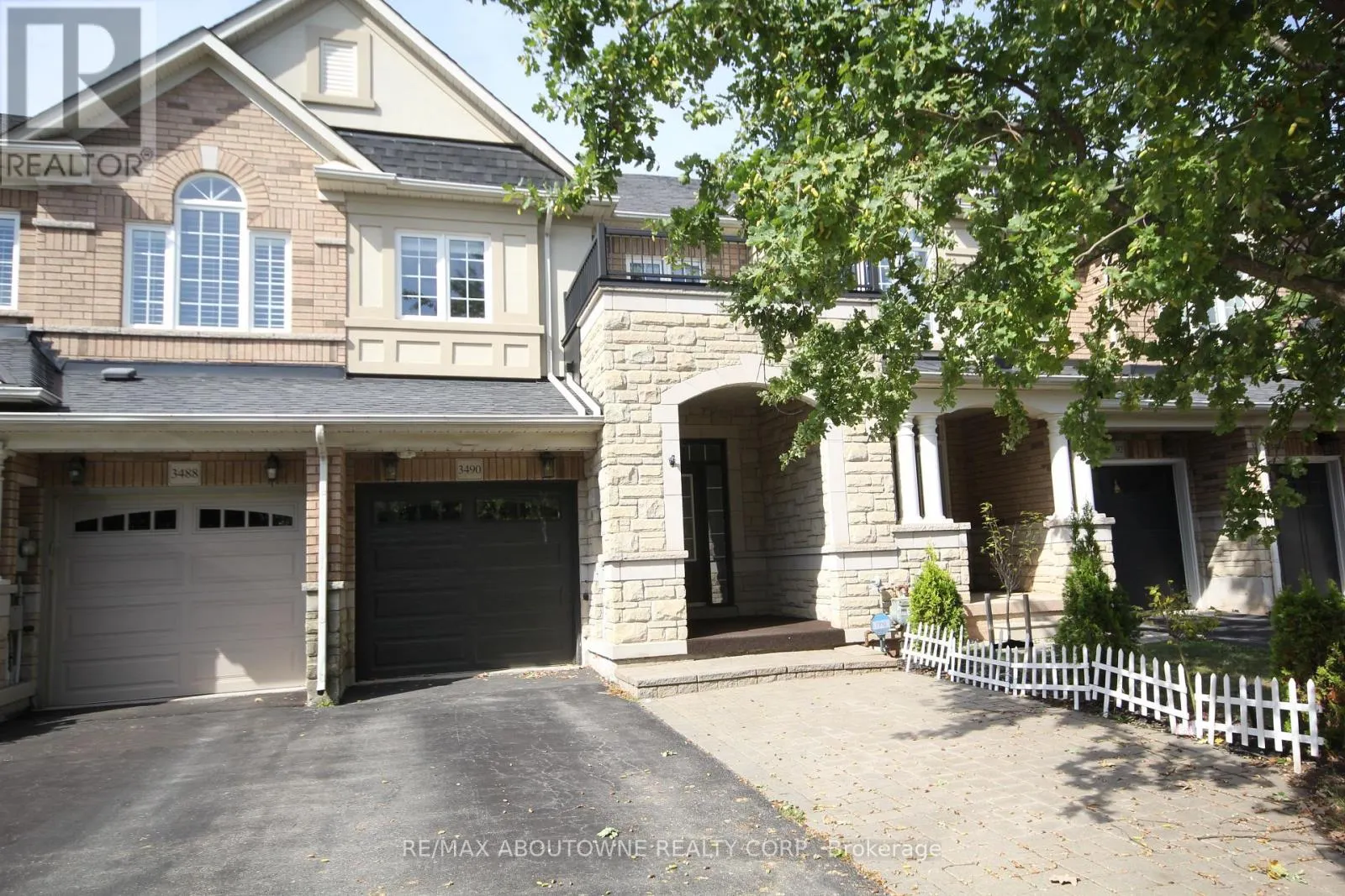 3490 WHILABOUT TERRACE