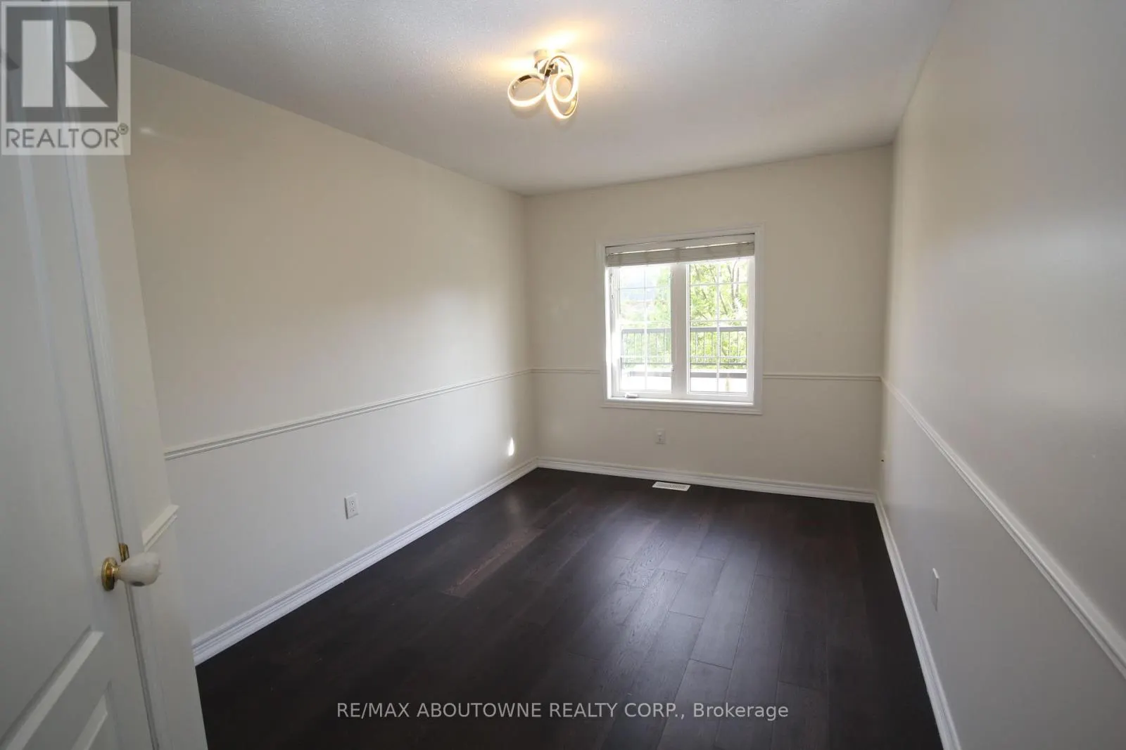 3490 WHILABOUT TERRACE