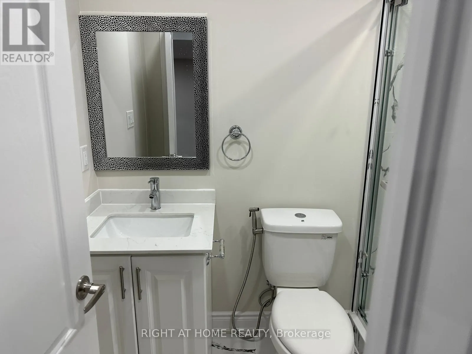 BSMNT #2 - 5457 MEADOWCREST AVENUE