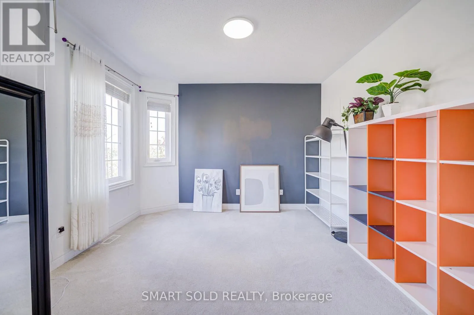 2252 PINE GLEN ROAD