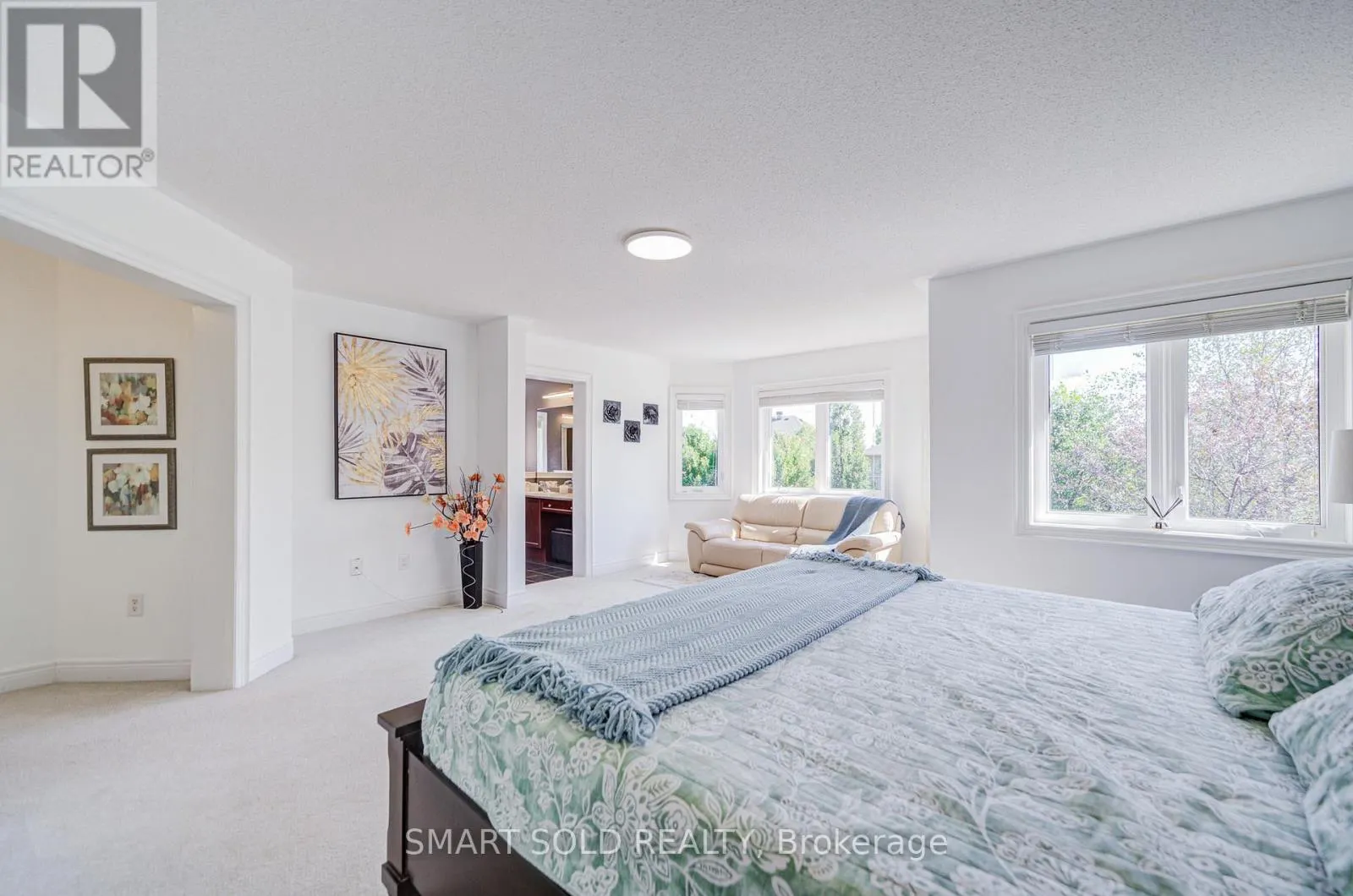 2252 PINE GLEN ROAD