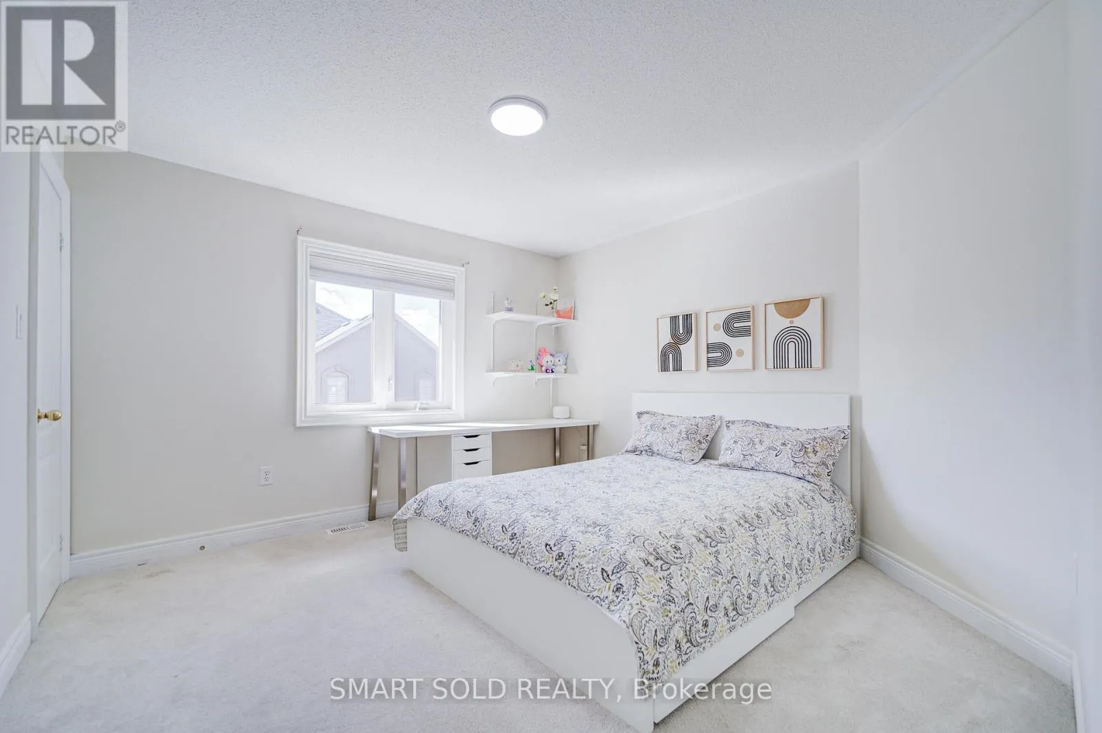 2252 PINE GLEN ROAD