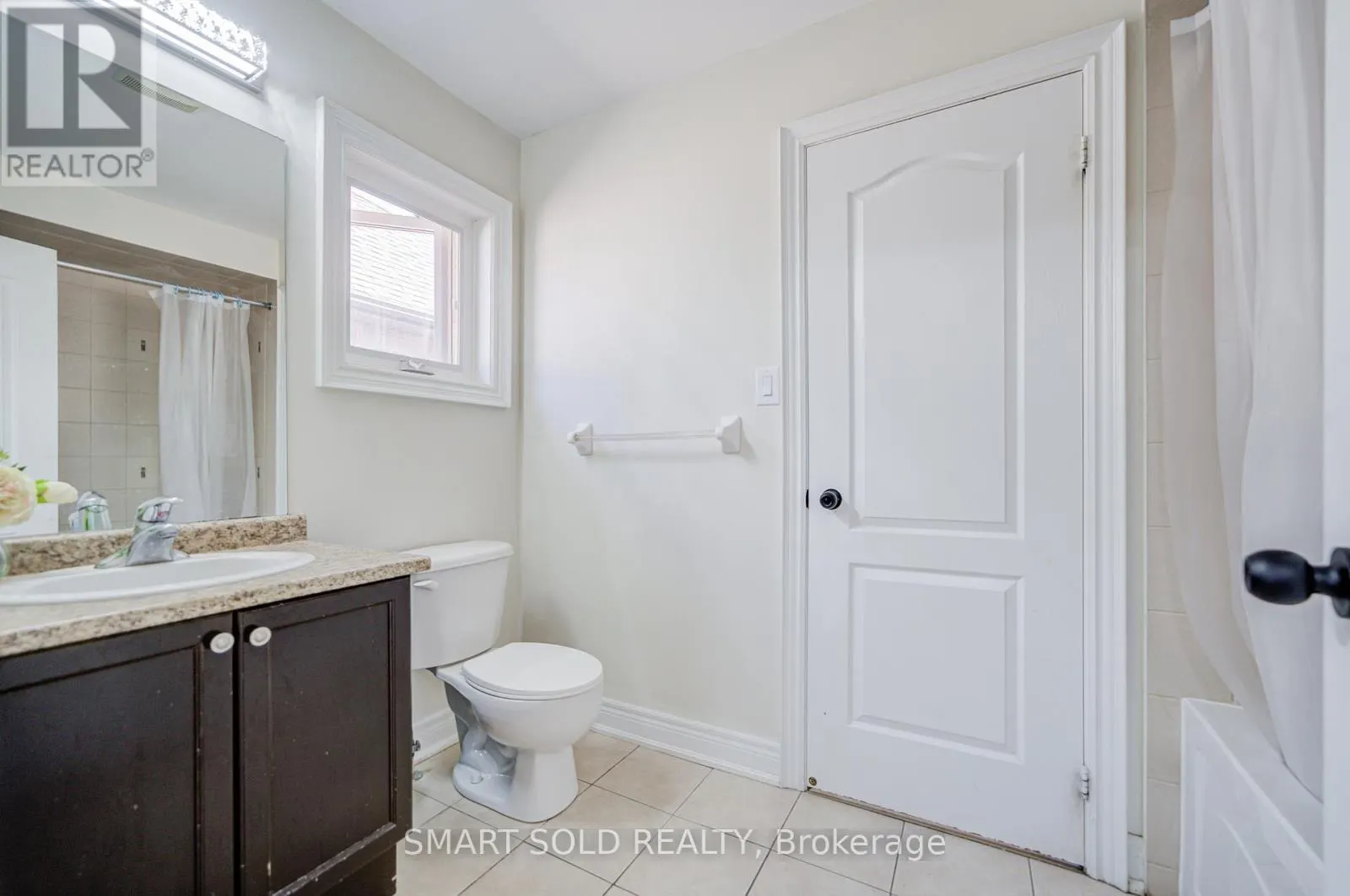 2252 PINE GLEN ROAD